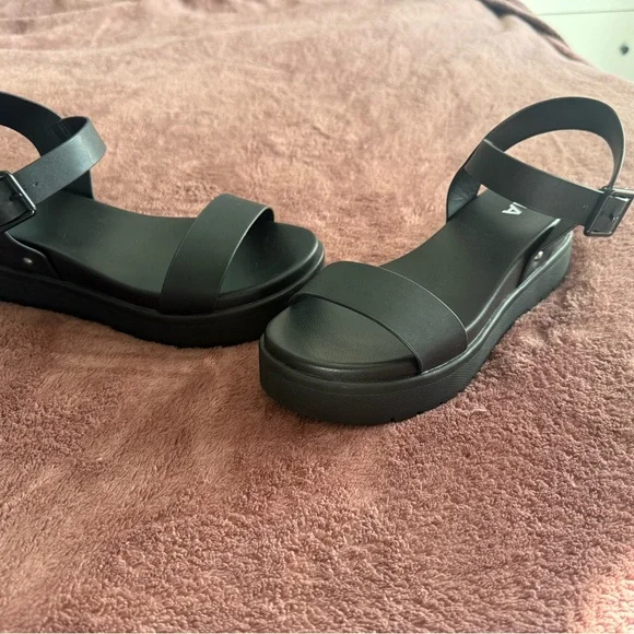 MIA Black Women's Sandals - Picture 2 of 5